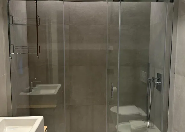 Exclusive Flat On With Panoramic Views Apartman Como